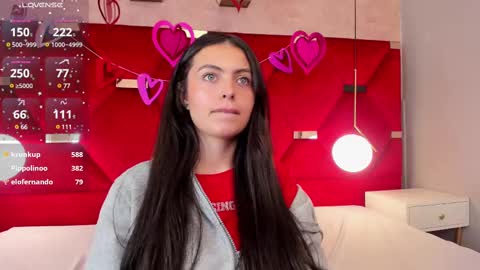 Fer online show from February 10, 2025, 9:25 pm