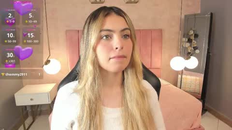 Fer online show from September 18, 2025, 9:50 pm