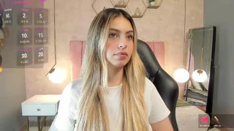 Fer online show from October 22, 2025, 9:03 pm