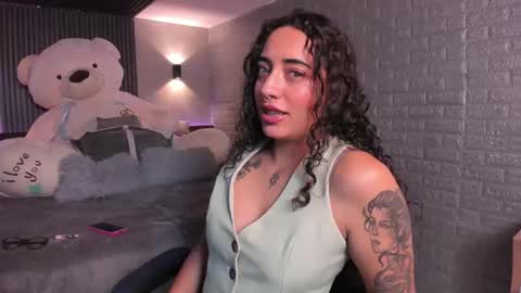 magic_ivone online show from February 10, 2026, 11:36 am