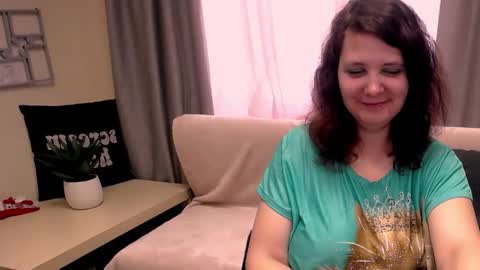 Kristy online show from May 7, 2026, 7:36 am