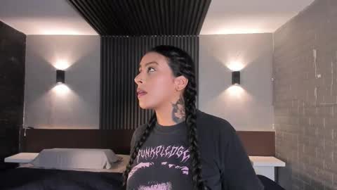 Marge online show from October 13, 2025, 8:53 pm