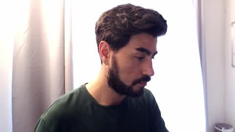 Snapshot of magicloganx chatting on April 16, 2026, 9:39 pm Andres online show from April 16, 2026, 9:39 pm