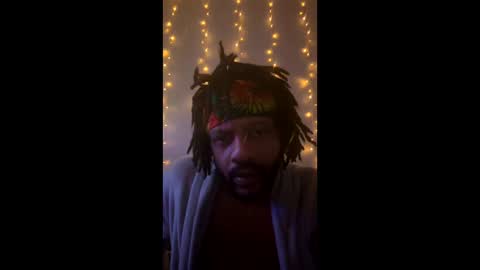 Snapshot of magicman1385 chatting on February 6, 2026, 8:51 am magicman1385 online show from February 6, 2026, 8:51 am