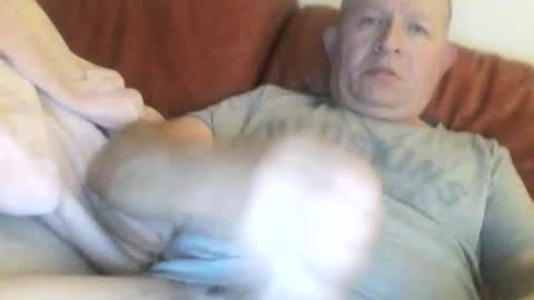 magicman250 online show from October 25, 2025, 4:31 am