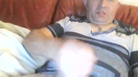 magicman250 online show from November 10, 2025, 10:31 pm