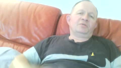 Snapshot of magicman250 chatting on June 30, 2026, 5:14 pm magicman250 online show from June 30, 2026, 5:14 pm