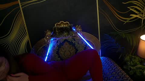 Emily online show from January 14, 2025, 4:18 pm