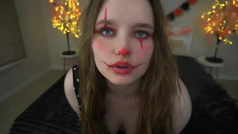 Emily online show from October 17, 2025, 6:05 am