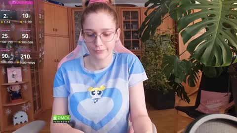 Nicole online show from February 7, 2025, 8:44 am