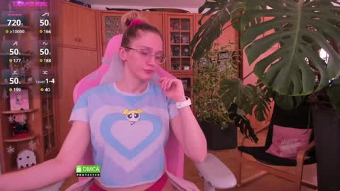 Nicole online show from February 7, 2025, 12:50 pm