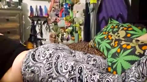 Magnolia BB online show from October 13, 2025, 6:13 am