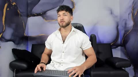 Snapshot of magnus_77 chatting on December 21, 2024, 11:11 am PRINCE online show from December 21, 2024, 11:11 am