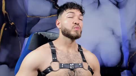 Snapshot of magnus_77 chatting on February 12, 2025, 11:51 am PRINCE online show from February 12, 2025, 11:51 am