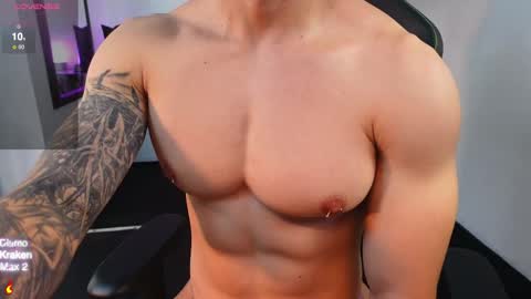 Snapshot of magnus_savage chatting on September 26, 2025, 4:55 pm If you want me to use the Lovense please let me know  --    online show from September 26, 2025, 4:55 pm