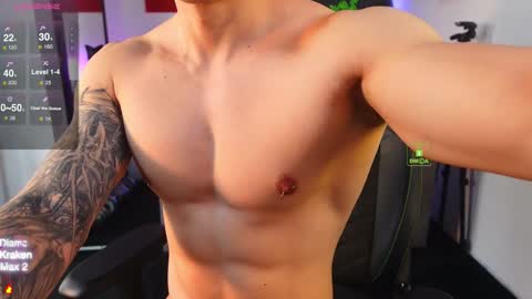 Snapshot of magnus_savage chatting on October 9, 2025, 4:16 pm If you want me to use the Lovense please let me know  --    online show from October 9, 2025, 4:16 pm