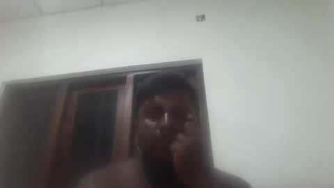 Snapshot of maheel11 chatting on November 18, 2025, 3:38 pm maheel11 online show from November 18, 2025, 3:38 pm