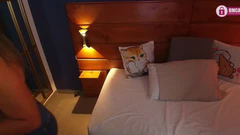 Snapshot of mahia_queen chatting on January 24, 2025, 11:15 am Dani online show from January 24, 2025, 11:15 am