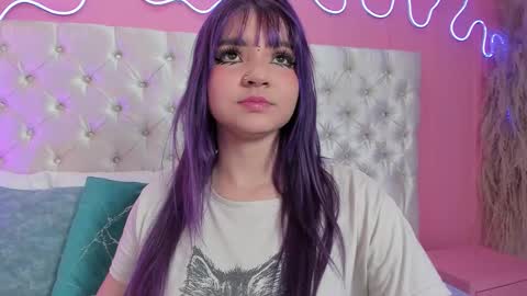 Snapshot of mai_higurashi chatting on September 15, 2025, 8:09 pm Mai online show from September 15, 2025, 8:09 pm