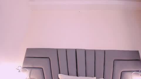 maia_520 online show from April 22, 2026, 7:15 pm
