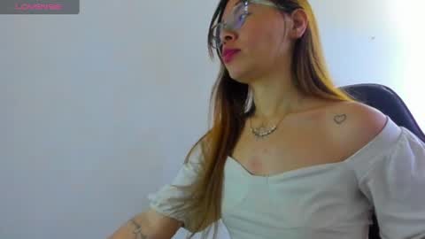 Snapshot of maia_blaze chatting on July 5, 2026, 2:24 pm Maia online show from July 5, 2026, 2:24 pm