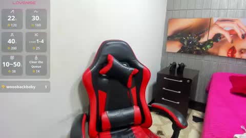 Snapshot of maia_blaze chatting on July 23, 2026, 1:58 am Maia online show from July 23, 2026, 1:58 am