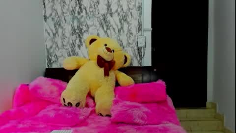 Maia Bronce online show from February 23, 2026, 10:12 am