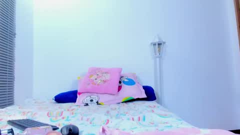 maia online show from February 27, 2025, 12:23 pm