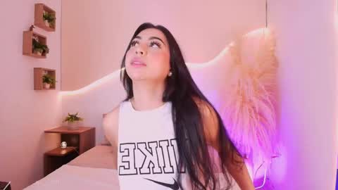 Snapshot of maia_lia_ chatting on September 18, 2025, 6:10 pm MAIA LIA online show from September 18, 2025, 6:10 pm