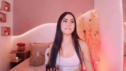 Snapshot of maia_lia_ chatting on October 26, 2025, 11:09 pm MAIA LIA online show from October 26, 2025, 11:09 pm