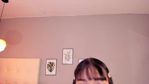 Maia online show from November 23, 2025, 1:44 pm