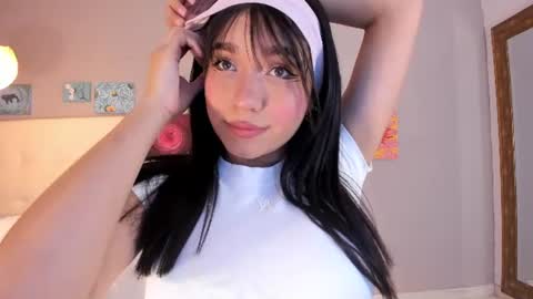 Snapshot of maia_w10 chatting on July 16, 2026, 12:11 pm Maia online show from July 16, 2026, 12:11 pm