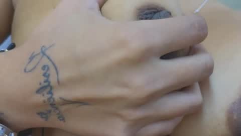 Snapshot of maiaa_ruiz chatting on October 20, 2025, 3:23 pm Maiaa Ruiz  online show from October 20, 2025, 3:23 pm