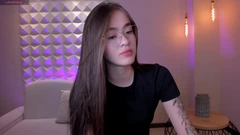  Maia  online show from May 9, 2026, 6:02 pm