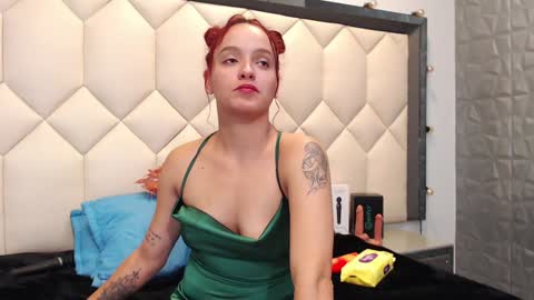 Maia  online show from December 3, 2024, 9:23 pm