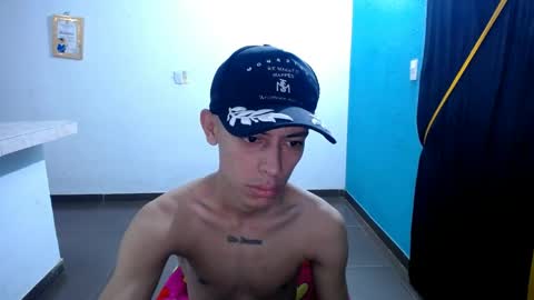 Snapshot of maicol_gomez chatting on April 10, 2026, 11:48 am maicol online show from April 10, 2026, 11:48 am