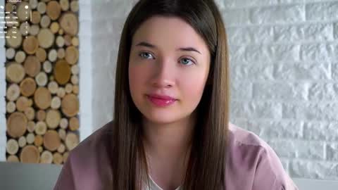 Lucy online show from November 27, 2025, 2:13 am