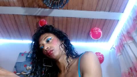 Bella Maidi online show from February 18, 2025, 7:54 am