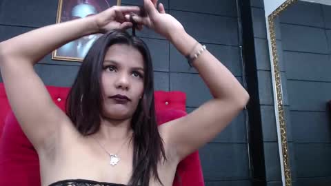 maidy19 online show from February 18, 2025, 5:53 pm