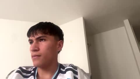 maikitol online show from April 25, 2026, 7:00 pm