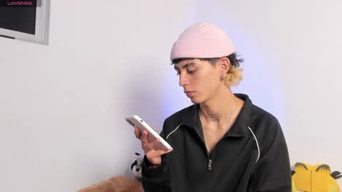 Snapshot of maiky_cooper01 chatting on May 12, 2026, 3:03 am maiky_cooper01 online show from May 12, 2026, 3:03 am