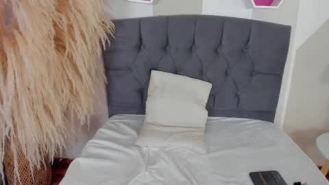 Snapshot of mailin18 chatting on January 9, 2025, 11:56 pm Mailin online show from January 9, 2025, 11:56 pm