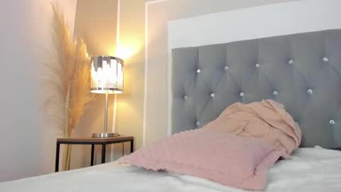 Snapshot of mailin18 chatting on January 21, 2025, 4:32 am Mailin online show from January 21, 2025, 4:32 am