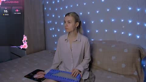 Snapshot of mailin_harrington chatting on March 12, 2026, 4:02 pm Your kitty online show from March 12, 2026, 4:02 pm