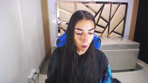 Snapshot of maily_a_ chatting on January 9, 2026, 2:58 am Maily online show from January 9, 2026, 2:58 am