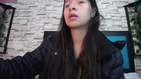 Snapshot of maily_can chatting on September 13, 2025, 12:38 pm  MAILY CAN  online show from September 13, 2025, 12:38 pm