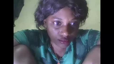 Snapshot of maissa687177 chatting on October 26, 2025, 1:39 pm maissa687177 online show from October 26, 2025, 1:39 pm