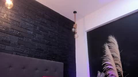 maite_smith69 online show from December 5, 2025, 12:47 pm