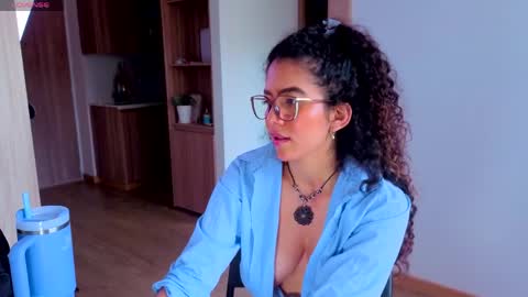   Lauu online show from April 27, 2026, 9:57 pm