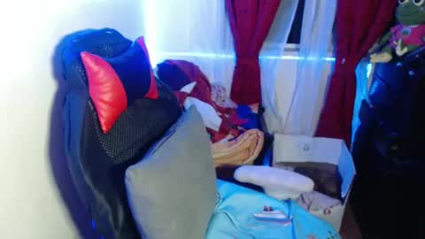 Snapshot of maitte_22 chatting on January 23, 2025, 7:22 am Hello friends Im on another account online show from January 23, 2025, 7:22 am